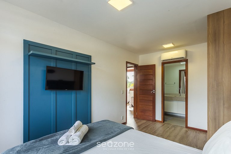 Apto em Cond. c/ Piscina a 150 m da Vila CVB0112