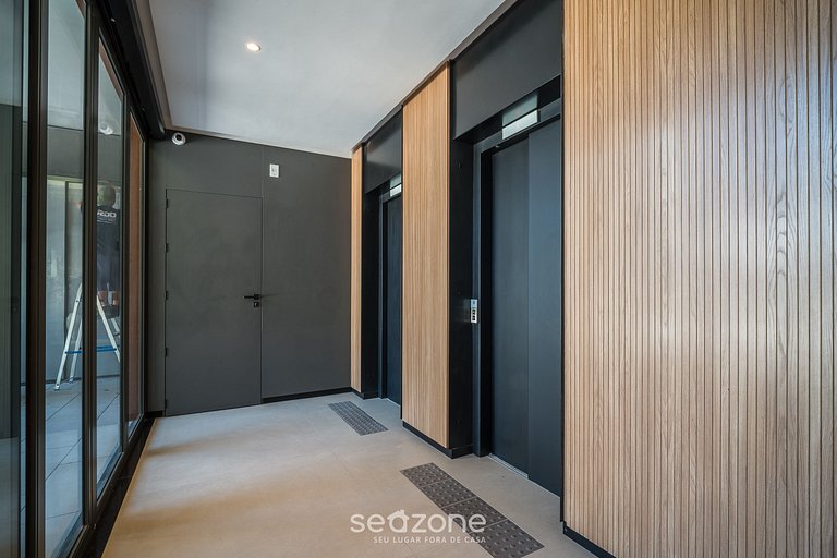 Estúdios em Condo. c/ Piscina a 150m da Praia em Jurerê - PT