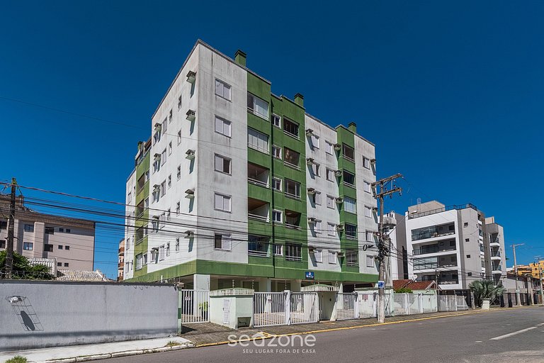 Apto en Cond. c/ Piscina 350 m de la Playa PVJ0021