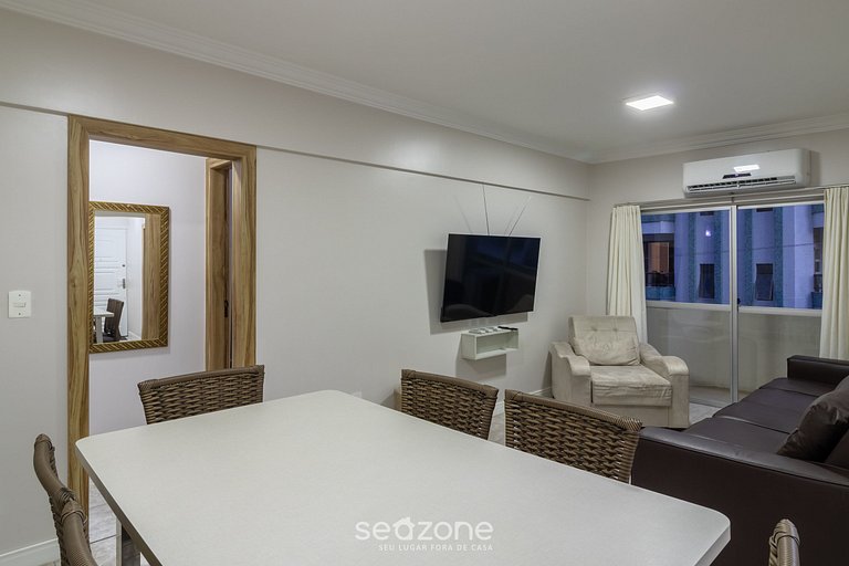 Apto no Centro c/ churrasq. privativa RAJ0101