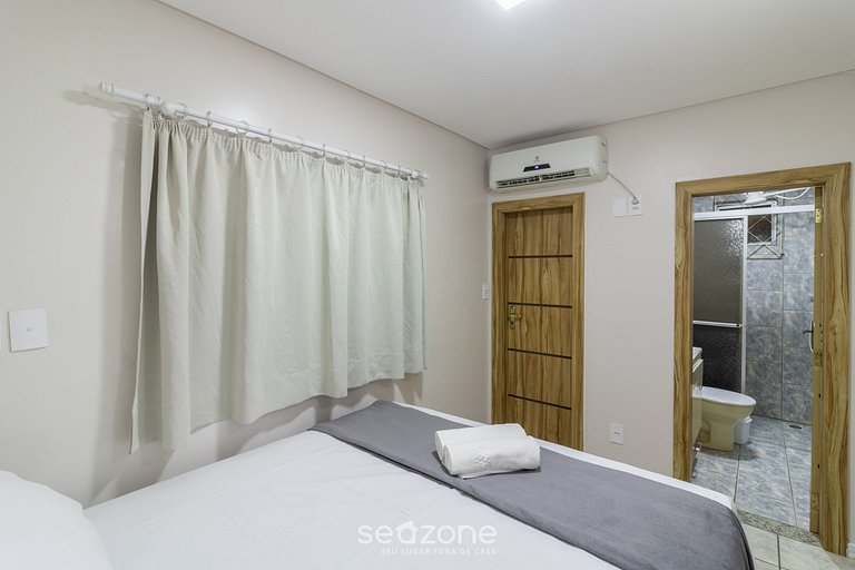 Apto no Centro c/ churrasq. privativa RAJ0101