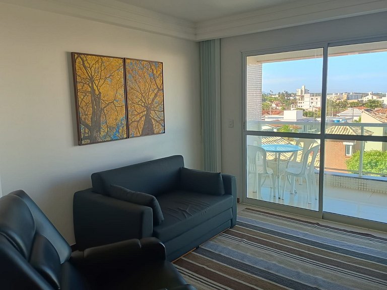 Apto 2 Quartos a 160m da Praia EWH0404