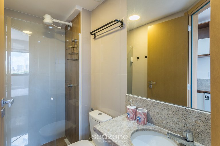 Moderno em prédio c/ piscina, Salvador HFO0609