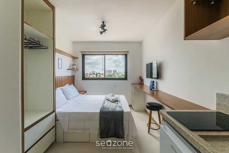 Studio em Salvador em prédio c/ piscina HFO0609