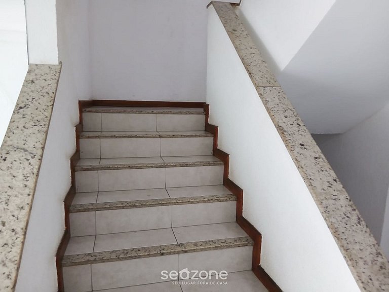 Apto. c/ balcón a 500 m de la playa REI0206