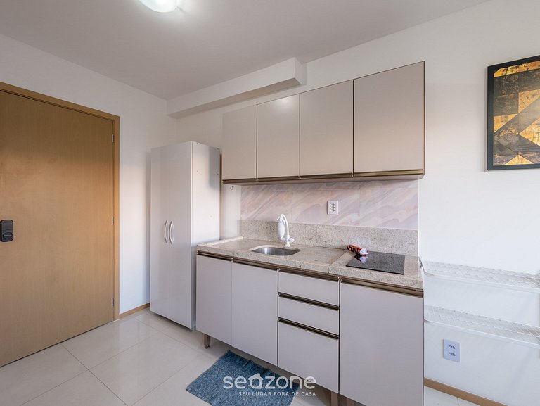 Apto a 500m do Mar em cond c/ Piscina - HPA0104