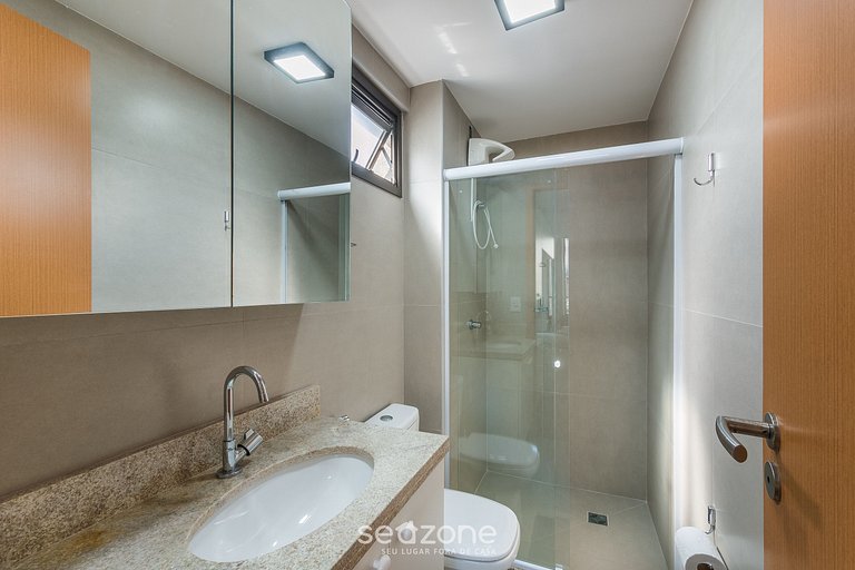 Conforto em Cond. c/ Piscina e academia EUB0106