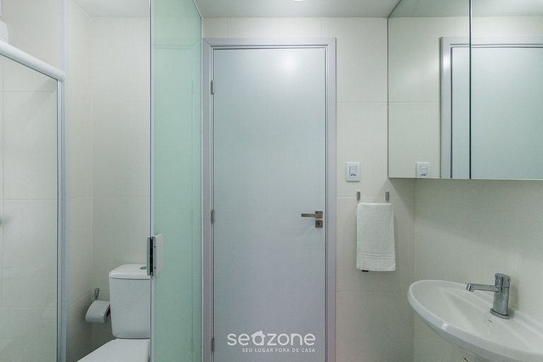 Estúdio em Cond. c/ Piscina e Academia SES0110