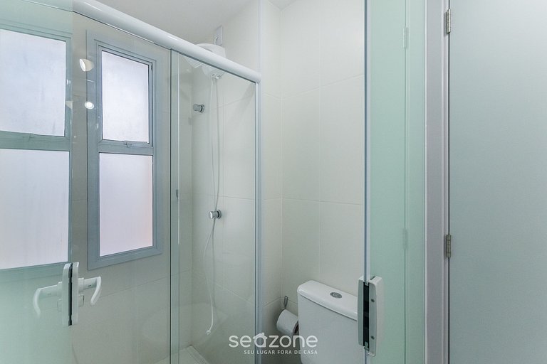 Estúdio em Cond. c/ Piscina e Academia SES0110