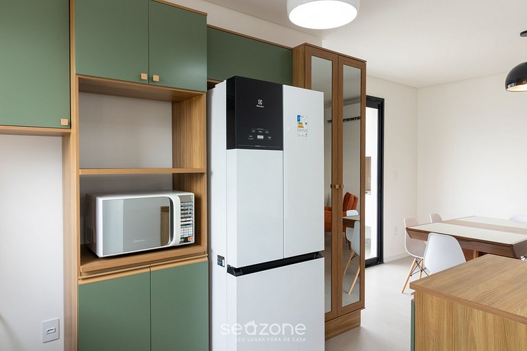 Apto c/ Churrasqueira e vista p/ Mar ARF1803