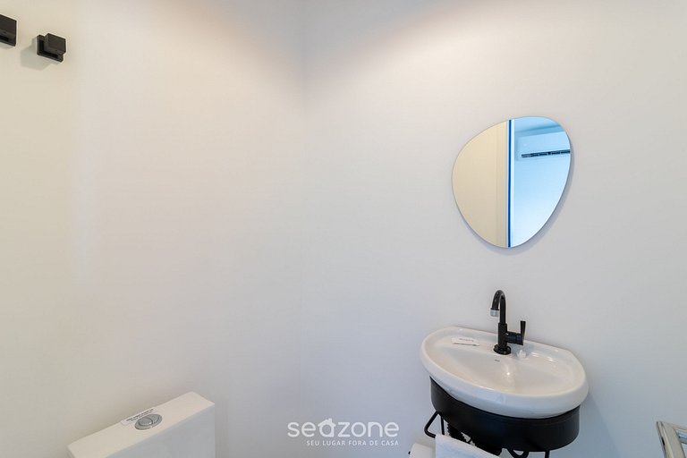 Apto c/ Churrasqueira e vista p/ Mar ARF1803