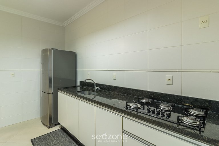 Apto c/ Churrasq. a 350m da Praia APV0202