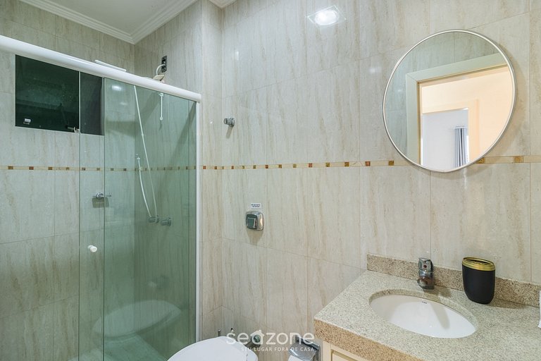 Apto c/ Churrasq. a 350m da Praia APV0202