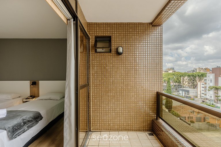 Estudio en condominio con Piscina UPP0702