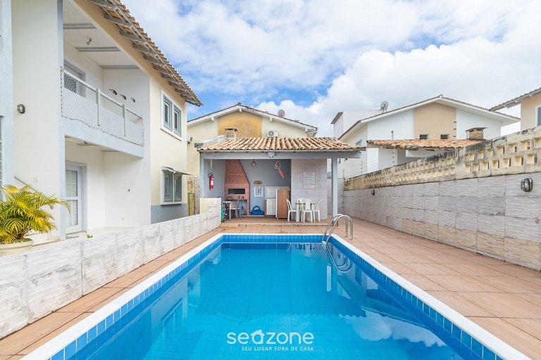 Casa vacacional con piscina y barbacoa ART003