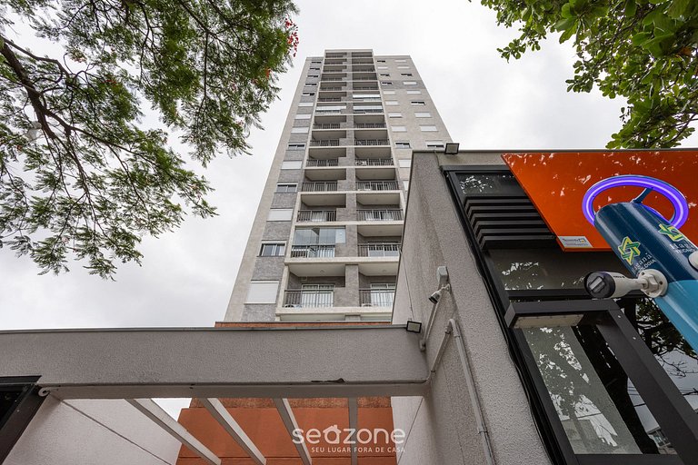 Apto c/ sacada a 350m do Shop. Ibirapuera ECG1308