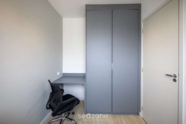 Apto c/ balcón, 350 m del Shop. Ibirapuera ECG1308