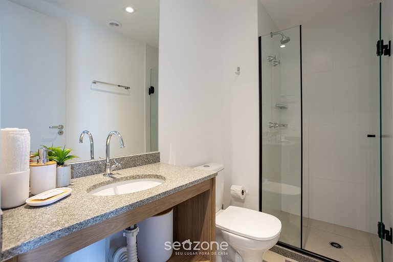 Apto c/ balcón, 350 m del Shop. Ibirapuera ECG1308