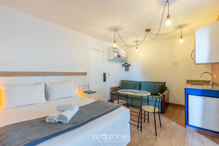 Studio Moderno c/ Varanda UPP0212
