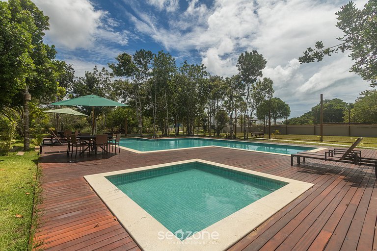 Condominio con Piscina a 600 m de la Playa en Arraial D'Ajud