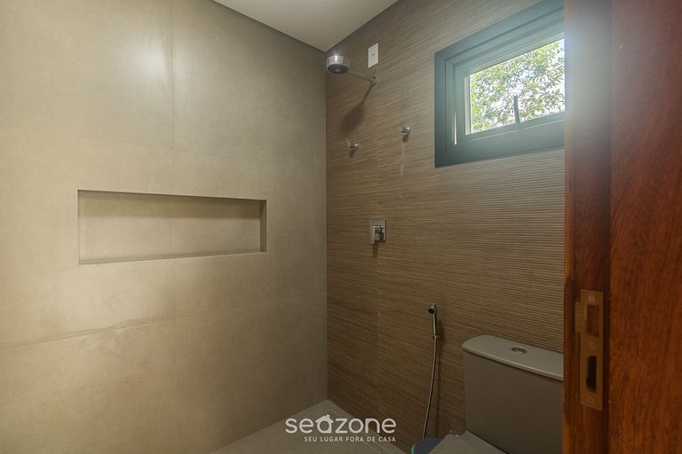 Casa c/ Piscina a 600m da Praia CRP0048