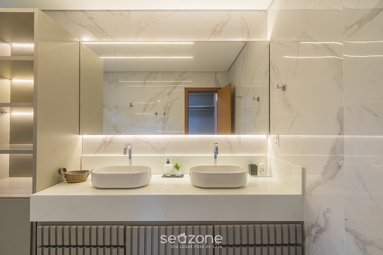 Casa c/ Piscina a 600m da Praia CRP0048