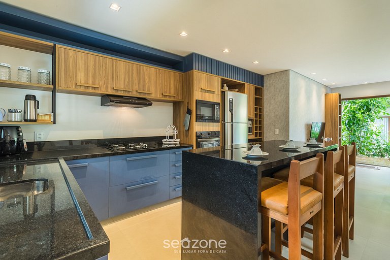 Casa em Arraial d'Ajuda com piscina PCR0006