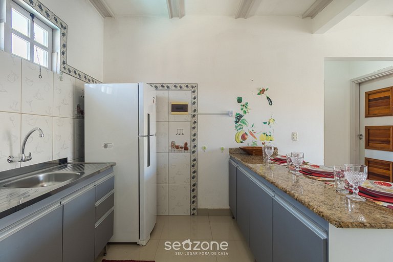 Apto em Cond. c/ Piscina e Churrasq. ART0008