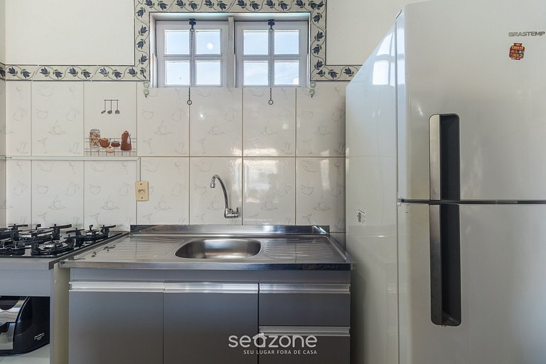 Apto em Cond. c/ Piscina e Churrasq. ART0008