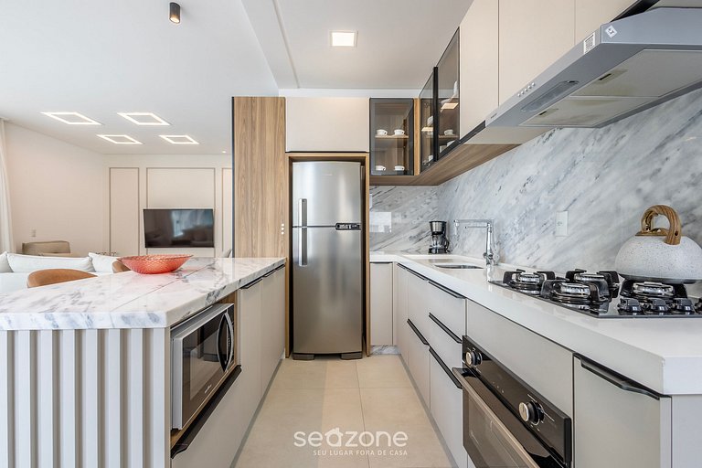 Apto c/ churrasq. a 260 m da Praia EAH0602