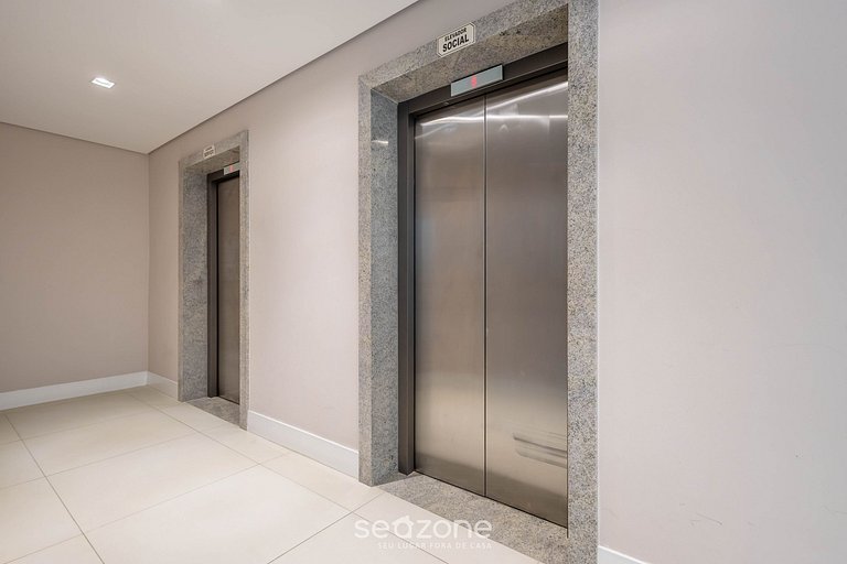 Cond. c/ Piscina a apenas 200 m da Praia de Piçarras - PTCs