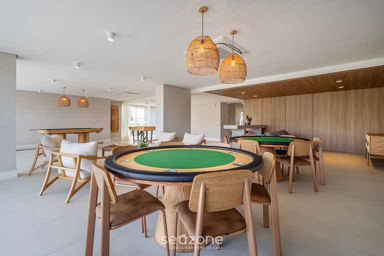 Cond. c/ Piscina a apenas 200 m da Praia de Piçarras - PTCs