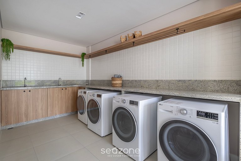 Cond. c/ Piscina a apenas 200 m da Praia de Piçarras - PTCs