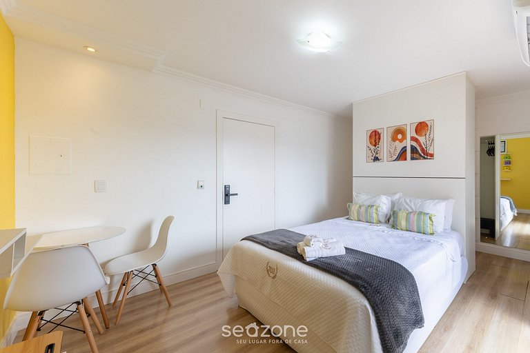 Studio en cond. con piscina en Alto da XV UPP0703