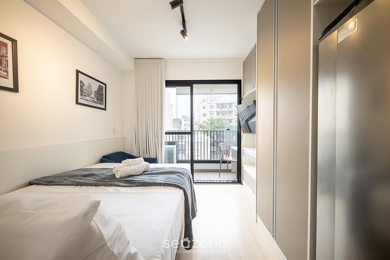 Studio em cond. c/ piscina na Bela Vista SNC0411