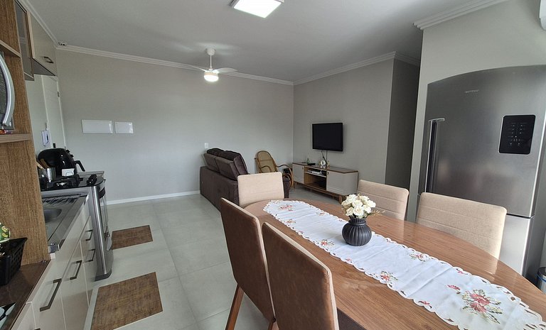 Apt en cond. c/ pisc. 650m de Beto Carrero LAV0308