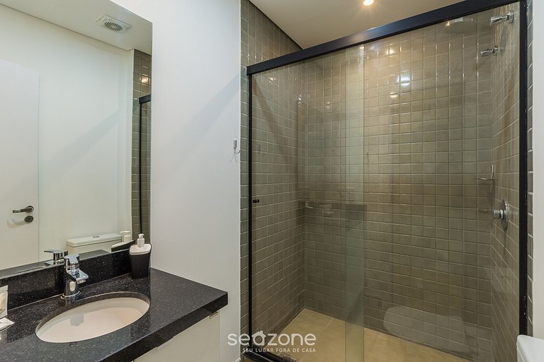 Studio em Cond. c/ Piscina no Centro Hist TCO0309