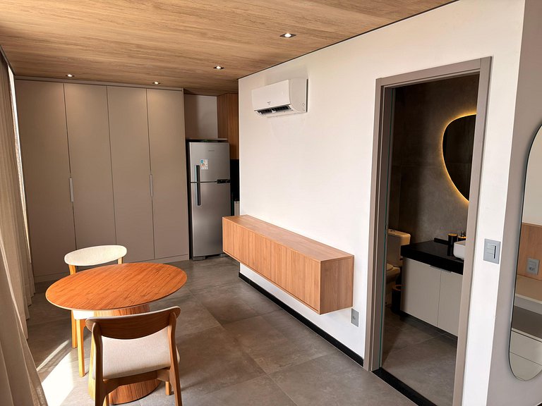 Estudio c/ Varanda Vista Mar Lateral NWT0820