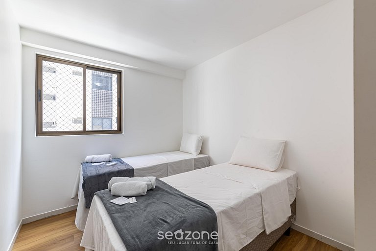 Apto en Cond. c/ Piscina, 700 m del mar MBR0204