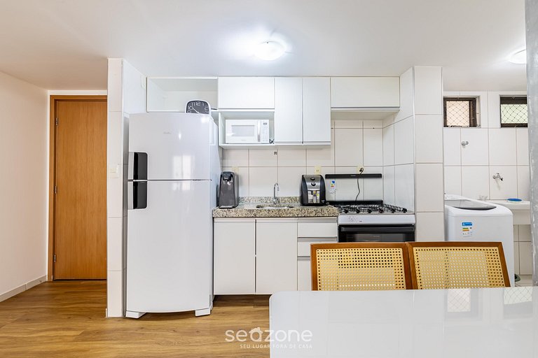 Apto em Cond. c/ Piscina, 700 m da Praia MBR0204