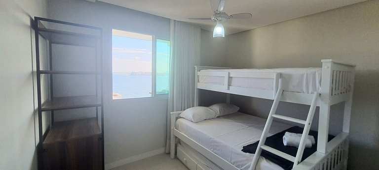 Apto en cond. con fácil acceso al mar ARE1502