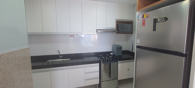 Apto em cond. com fácil acesso ao mar ARE1502