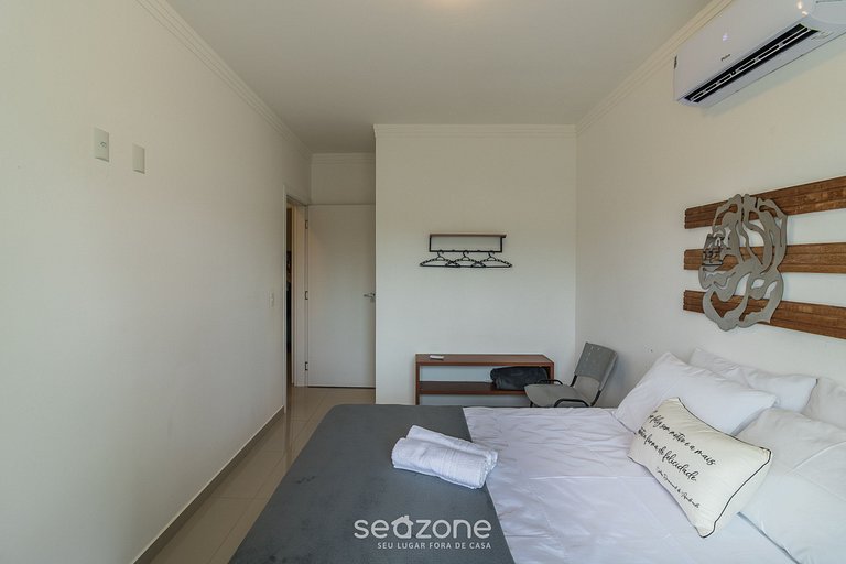 Casa de dos pisos con 2 suites en Perequê BFJ0506