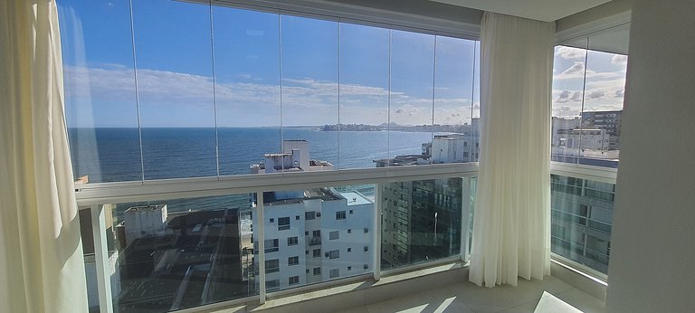 Apto en cond. con fácil acceso al mar ARE1502