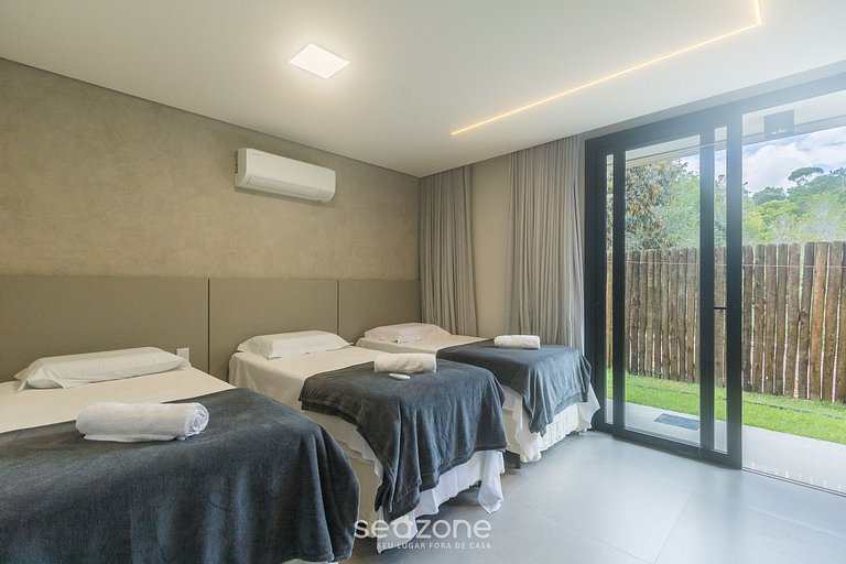 Casa c/ Piscina a 600m da Praia CRP0048