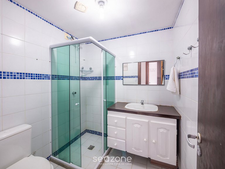 Apto em cond. c/ Piscina e churrasq. CVC0005