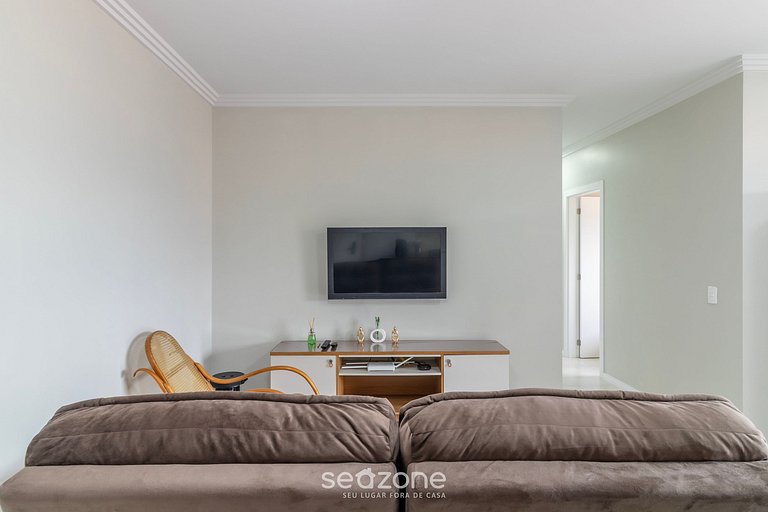 Apt en cond. c/ pisc. 650m de Beto Carrero LAV0308