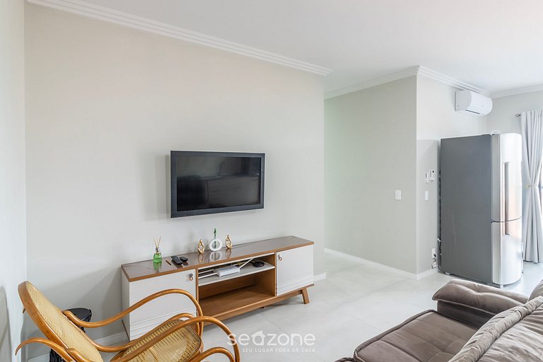 Apt en cond. c/ pisc. 650m de Beto Carrero LAV0308