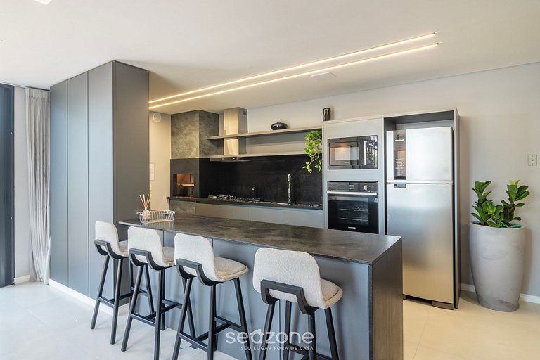 Apt en cond. c/ pisc. 650m de Beto Carrero LAV0308