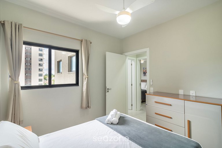 Apt em cond. c/ pisc. 650m do Beto Carrero LAV0308